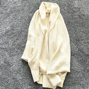 Over sized cardigan